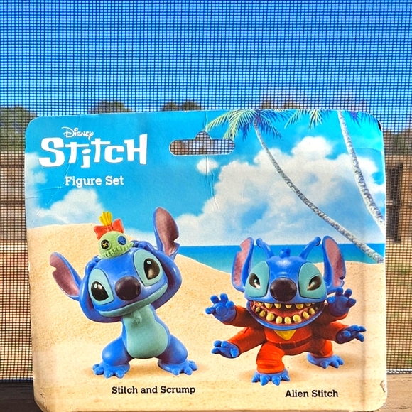 Disney Stitch And Scrump And Alien Stitch 3" Figures - Picture 2 of 2